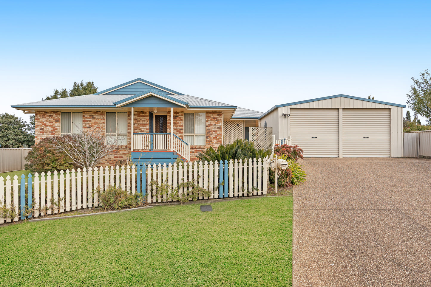 5 bedroom brick home