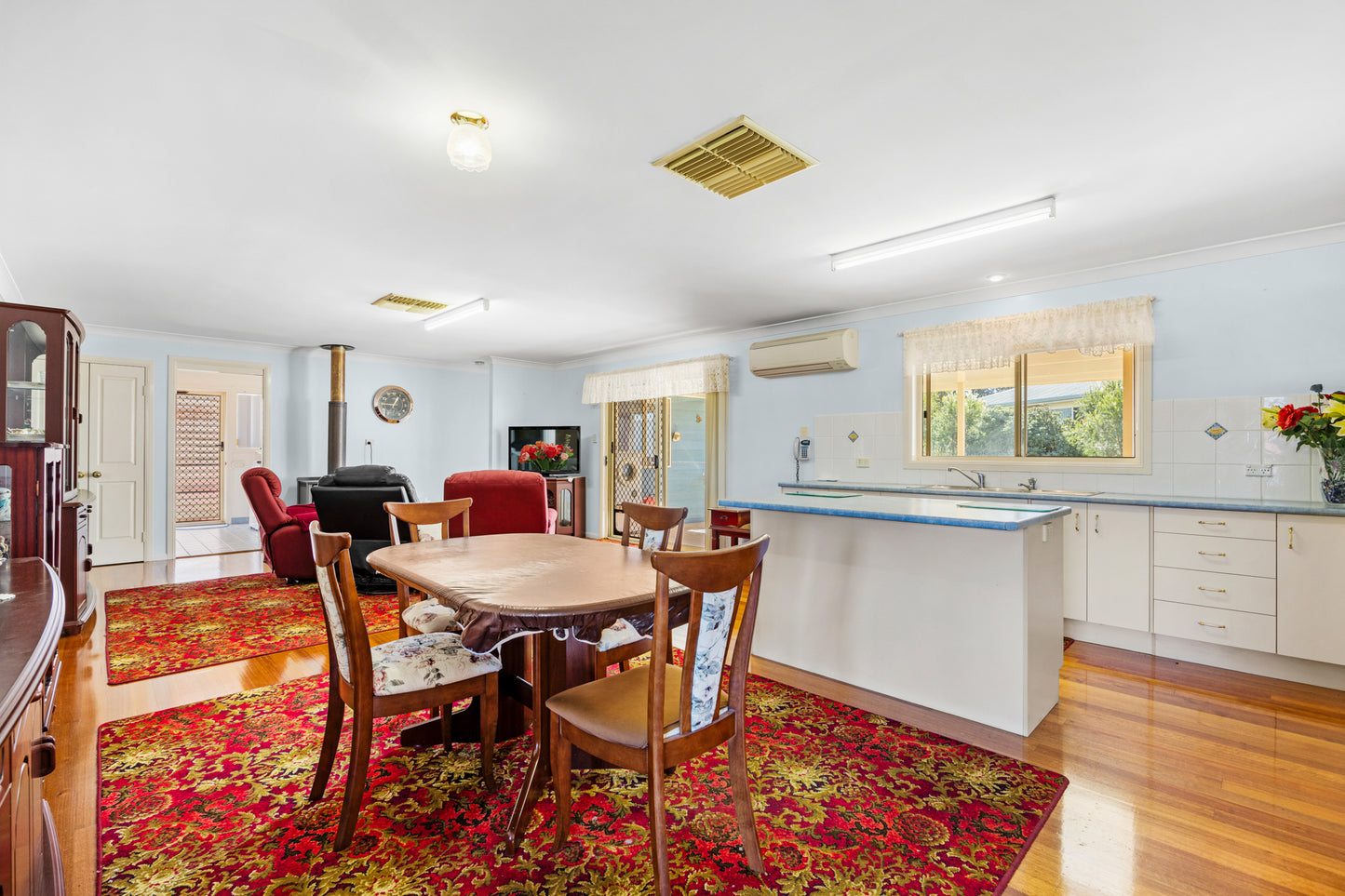 5 bedroom brick home