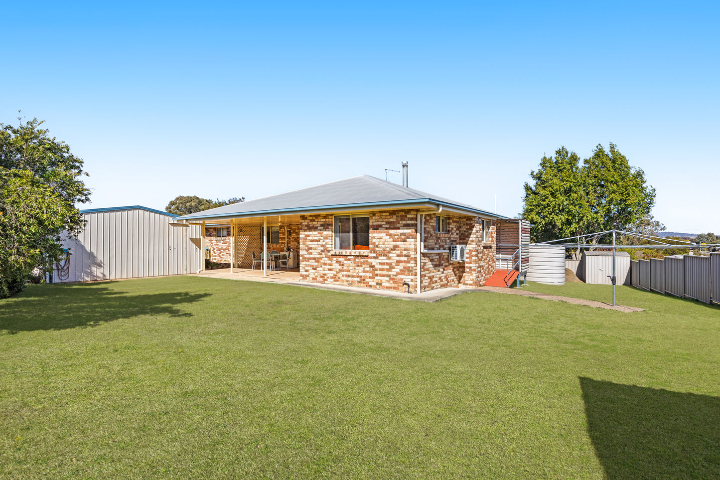 5 bedroom brick home