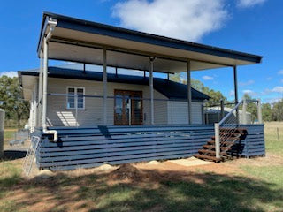 10 ACRES Renovated 3 bedroom home LEYBURN
