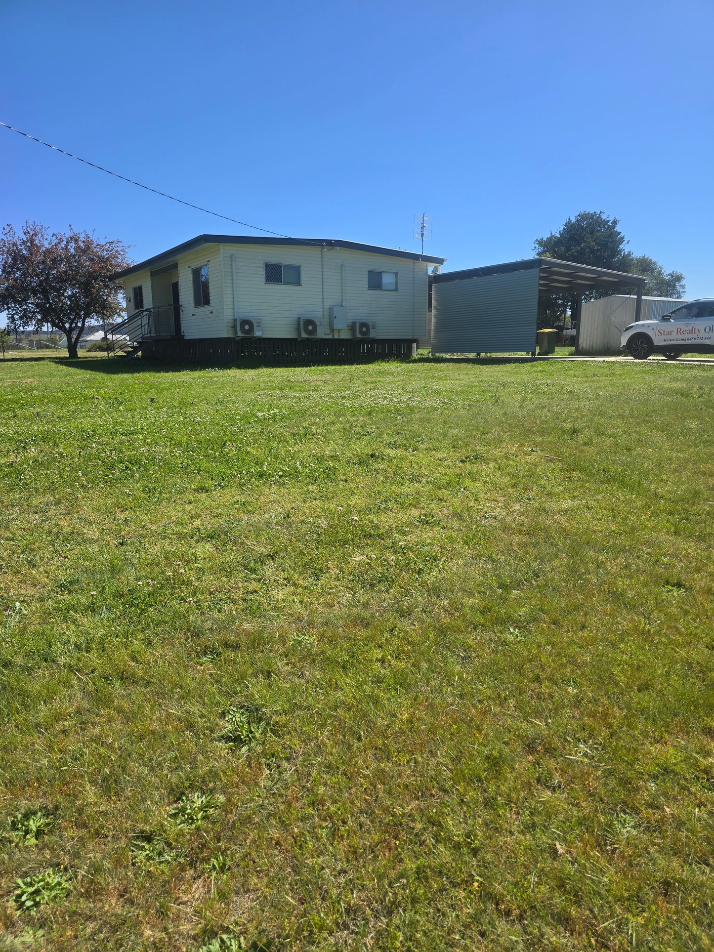 57 Woodlawn Street Wallangarra - Cute Timber Home