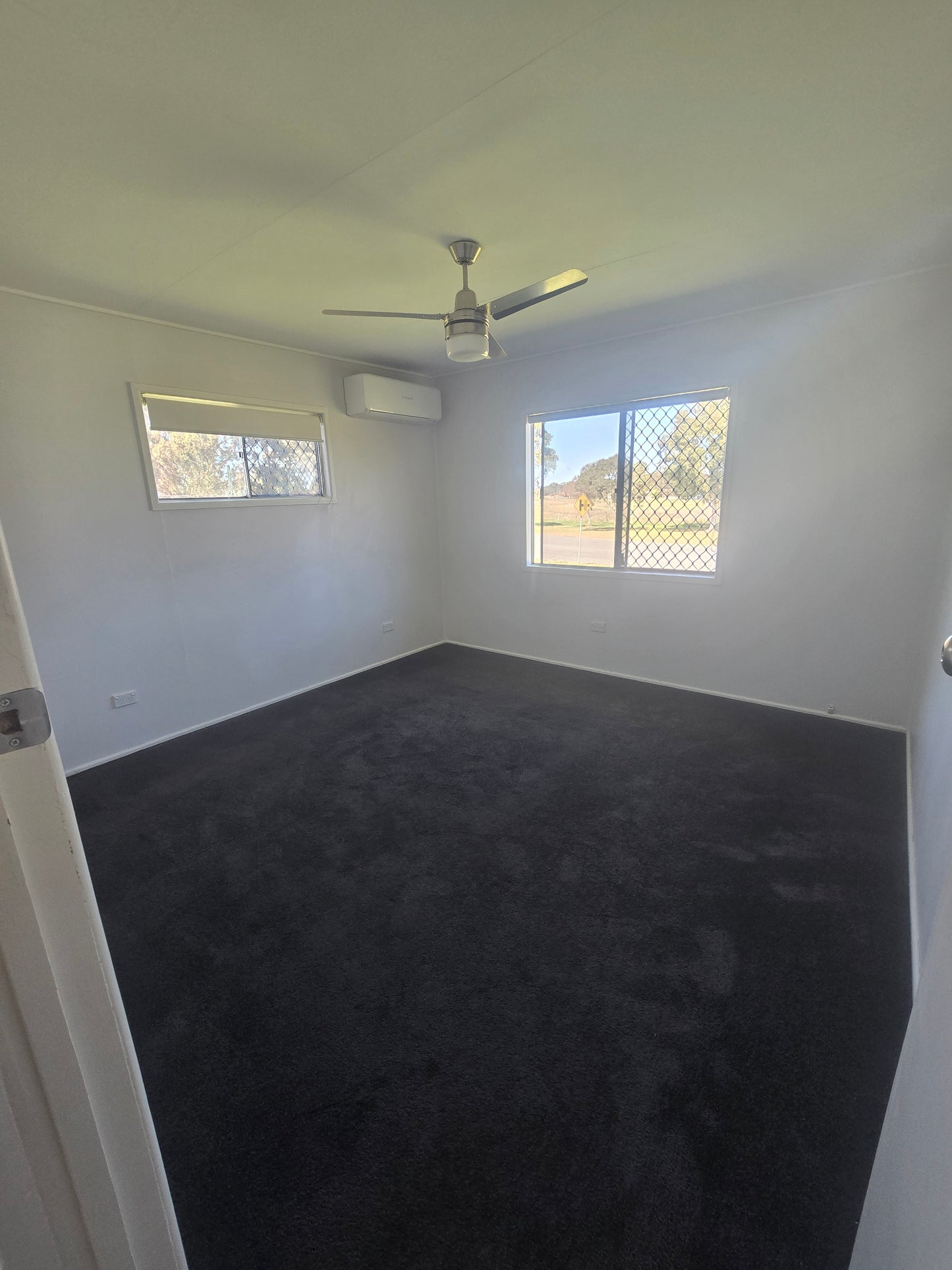 57 Woodlawn Street Wallangarra - Cute Timber Home