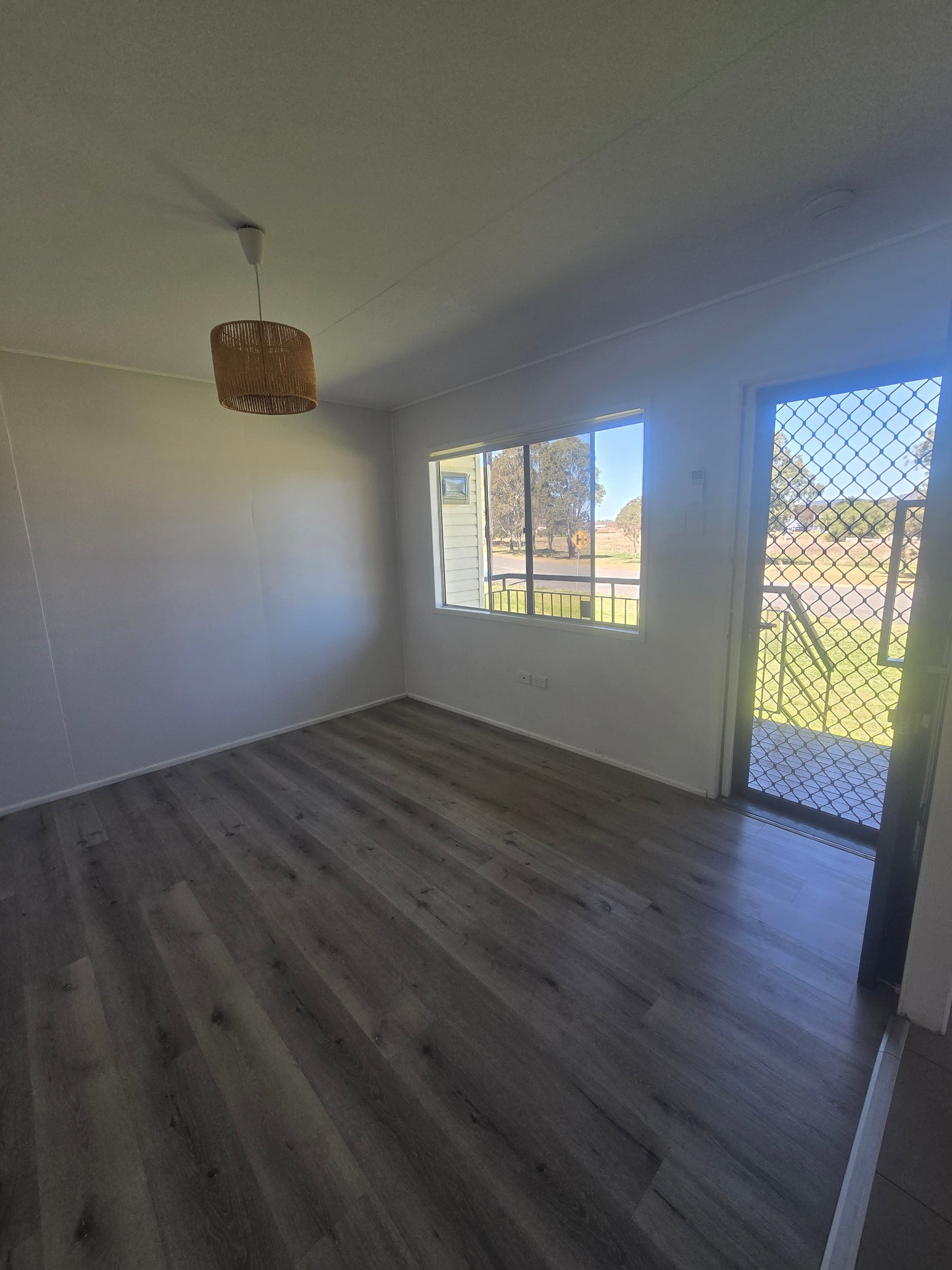 57 Woodlawn Street Wallangarra - Cute Timber Home