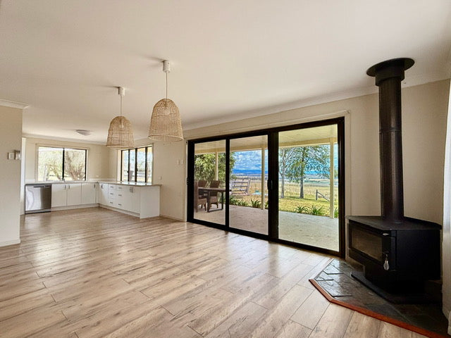 Spacious Dual-Living Home – 132 Wrights Road