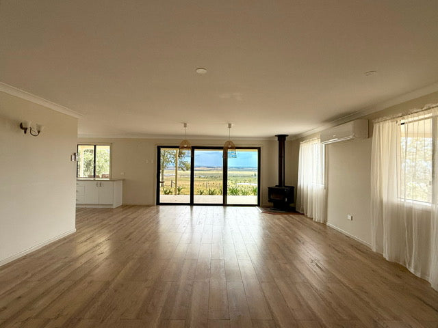 Spacious Dual-Living Home – 132 Wrights Road