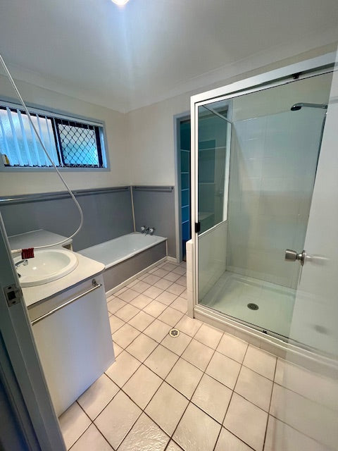 18 Golf Links Ave COMING SOON