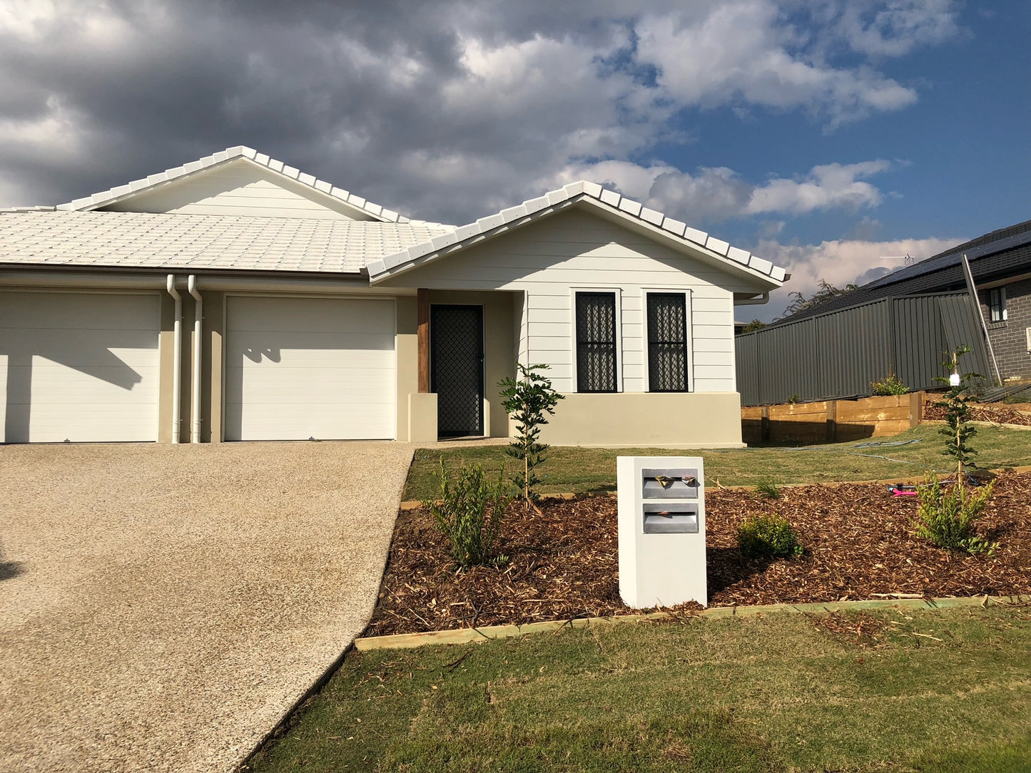4 Bedroom Duplex - 2/22 Pera Crescent Warwick